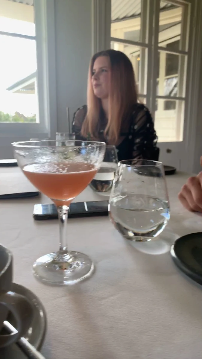 Vibe, Brae Restaurant