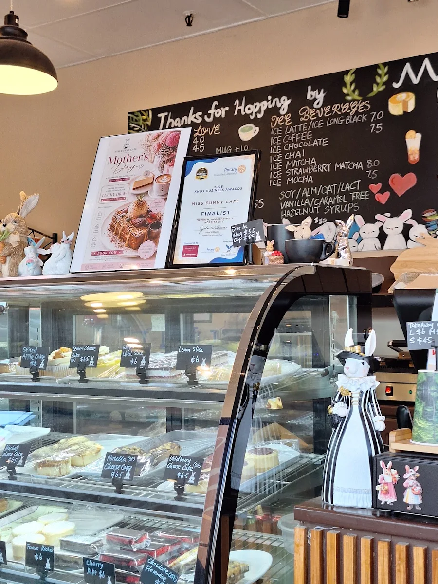 Menu, Miss Bunny Café