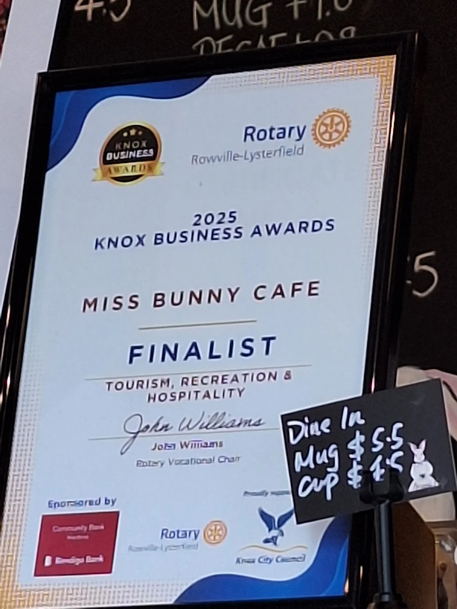 Menu, Miss Bunny Café