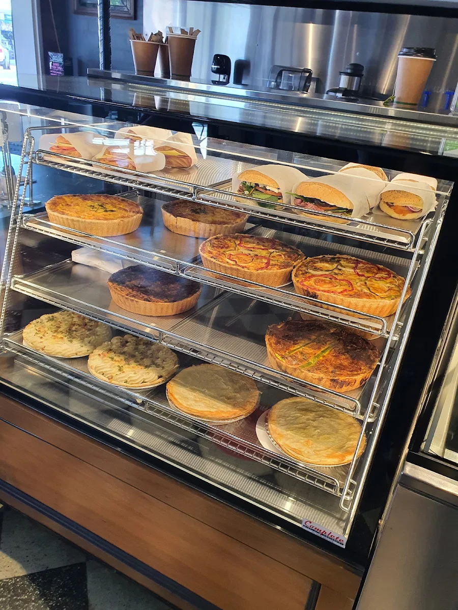 Vibe, Hides Bakery