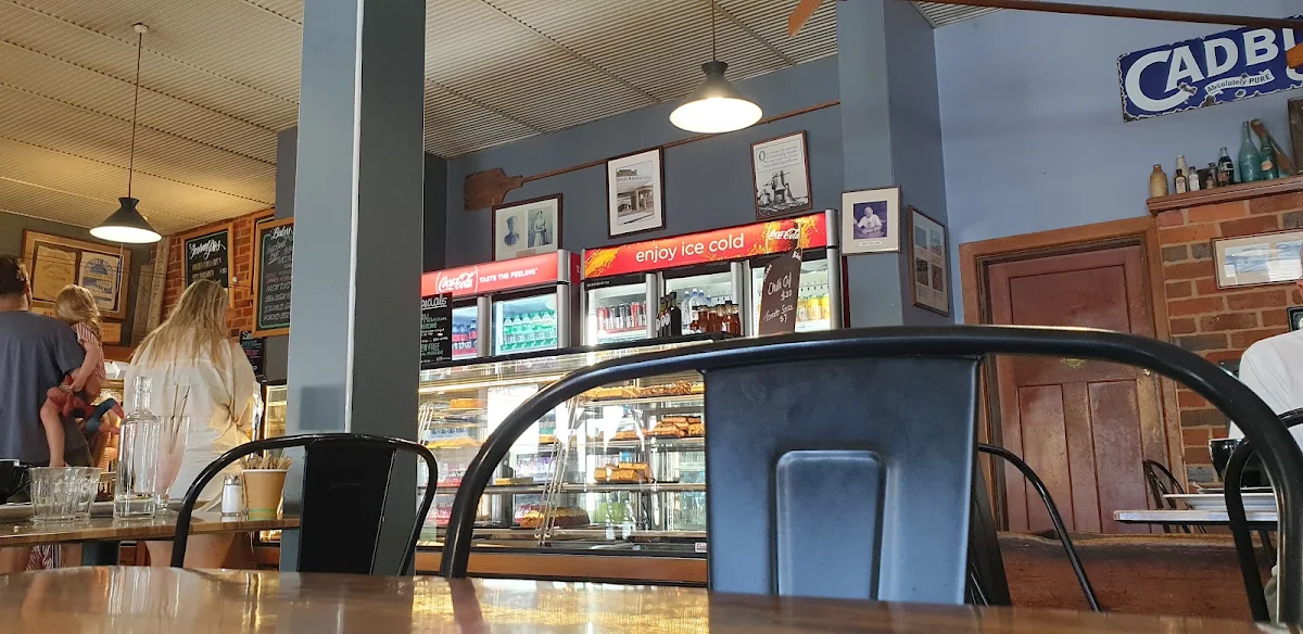 Vibe, Hides Bakery