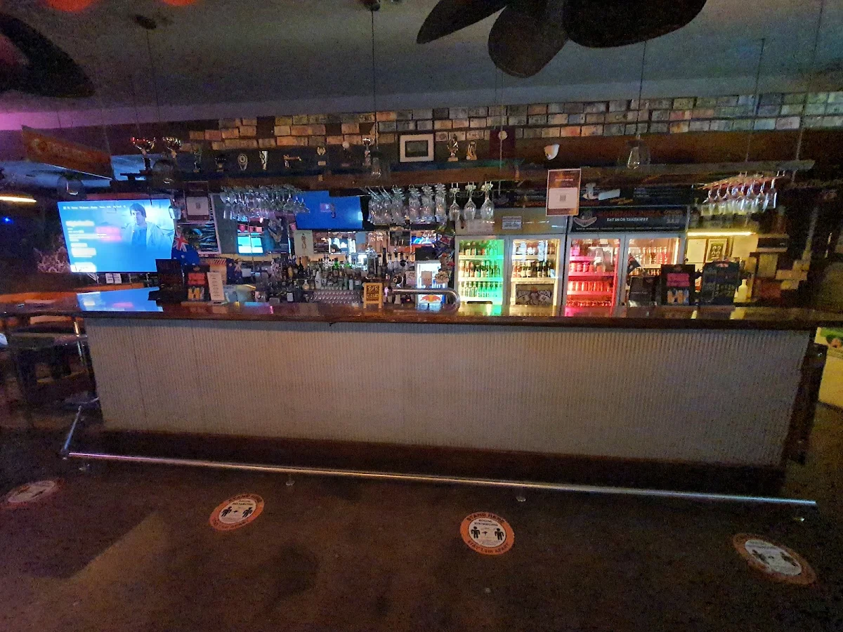 Vibe, The Downunder Bar