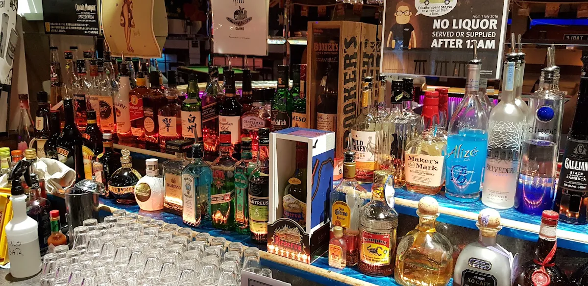 Vibe, The Downunder Bar