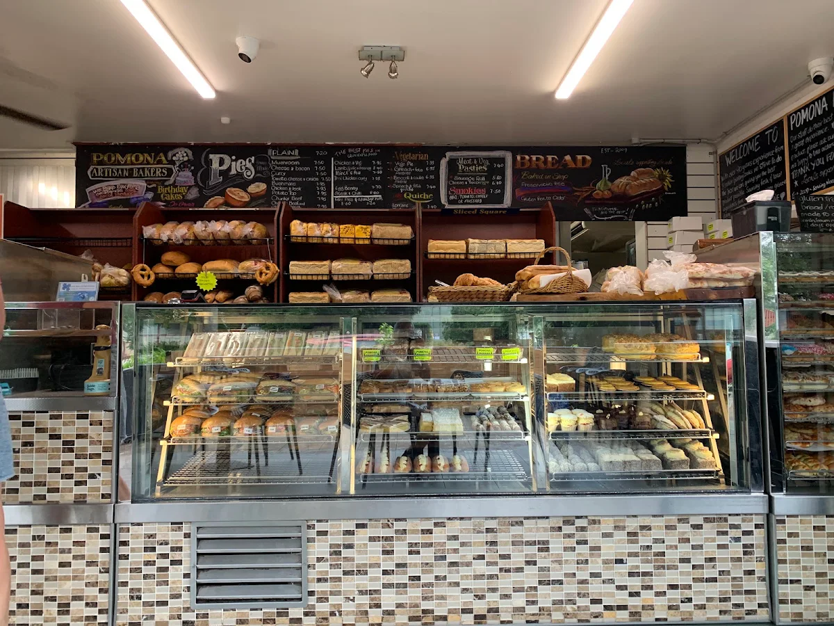 Vibe, Pomona Bakery