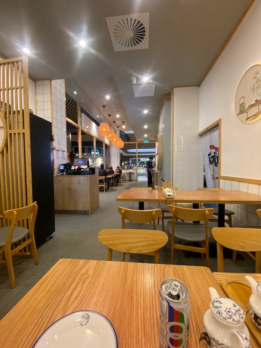 Vibe, Lucky Dumpling Kitchen M-City