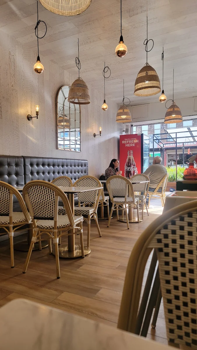 Vibe, 7th Heaven Cafe Sutherland