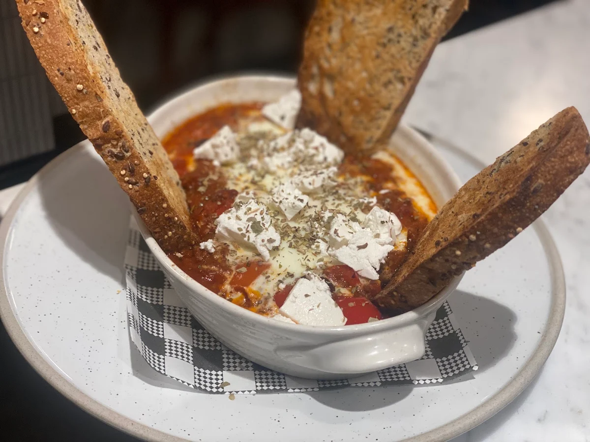 Food & drink, La Famiglia Cafe