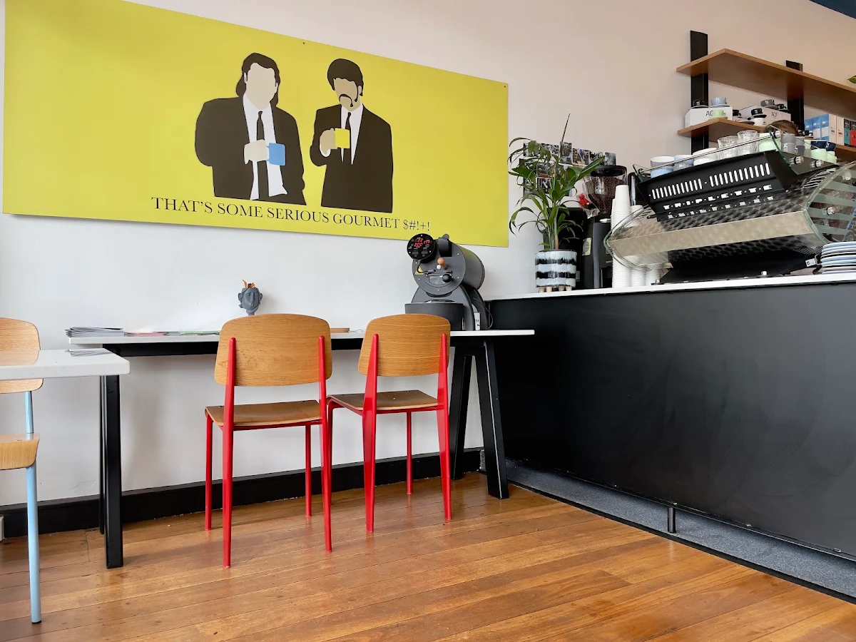 Vibe, 2 keys Coffee Boutique