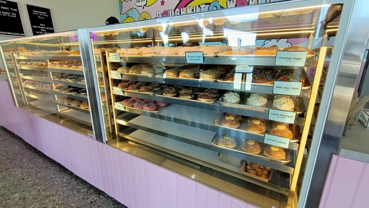 Vibe, The Doughnut Nest