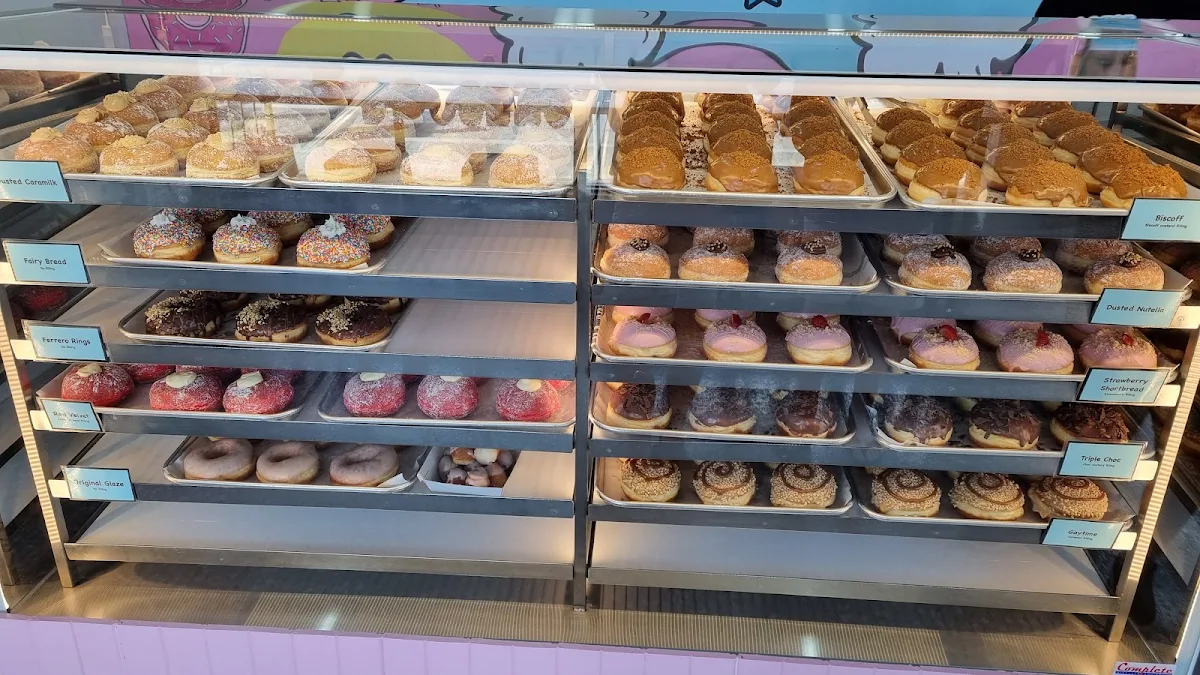 Vibe, The Doughnut Nest