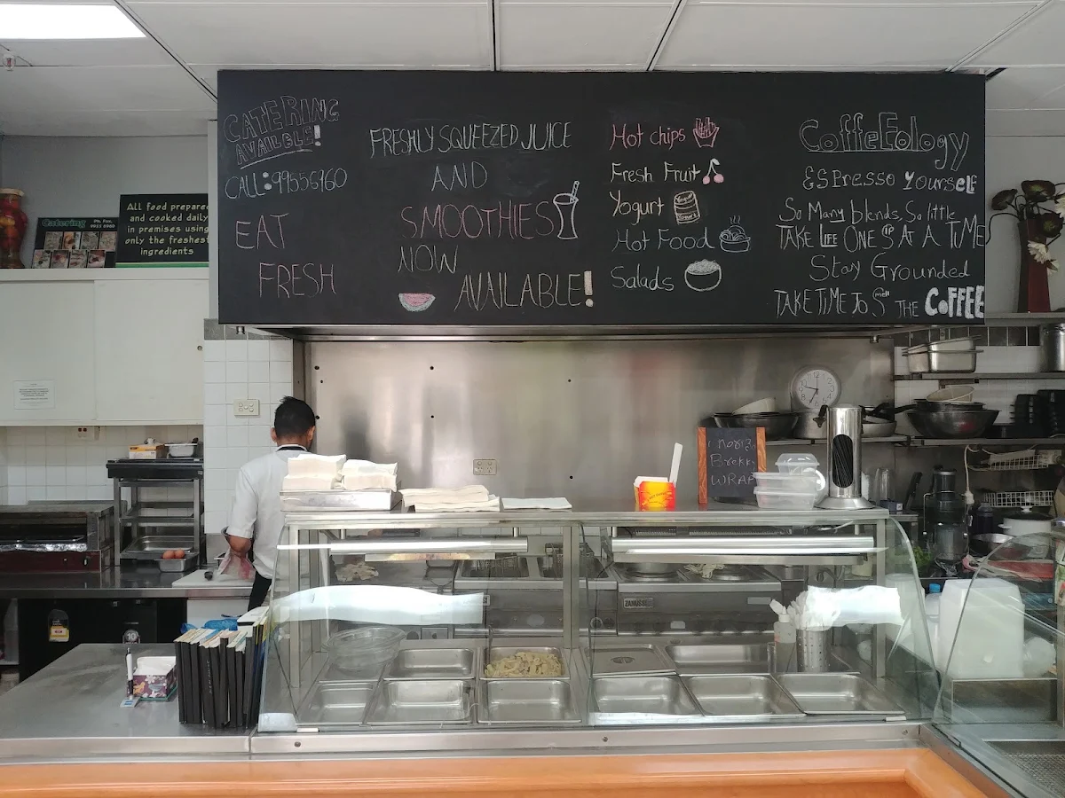 Vibe, Flock Eatery & Catering