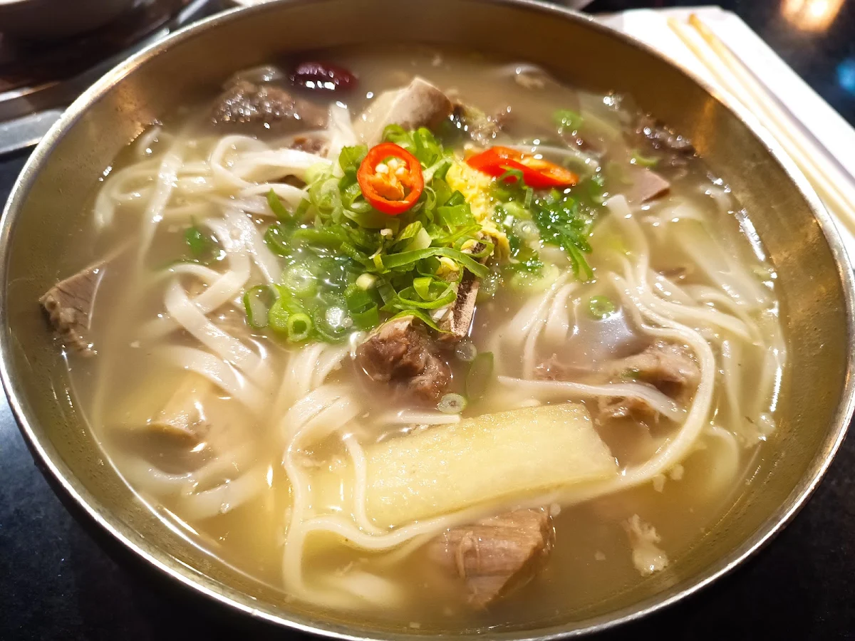 Food & drink, Myung jang and Obaltan restaurant