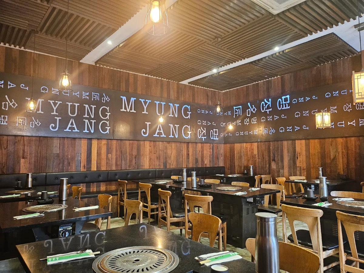 Vibe, Myung jang and Obaltan restaurant