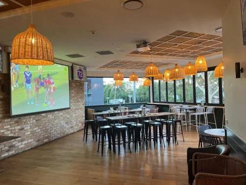Vibe, General Roberts Hotel