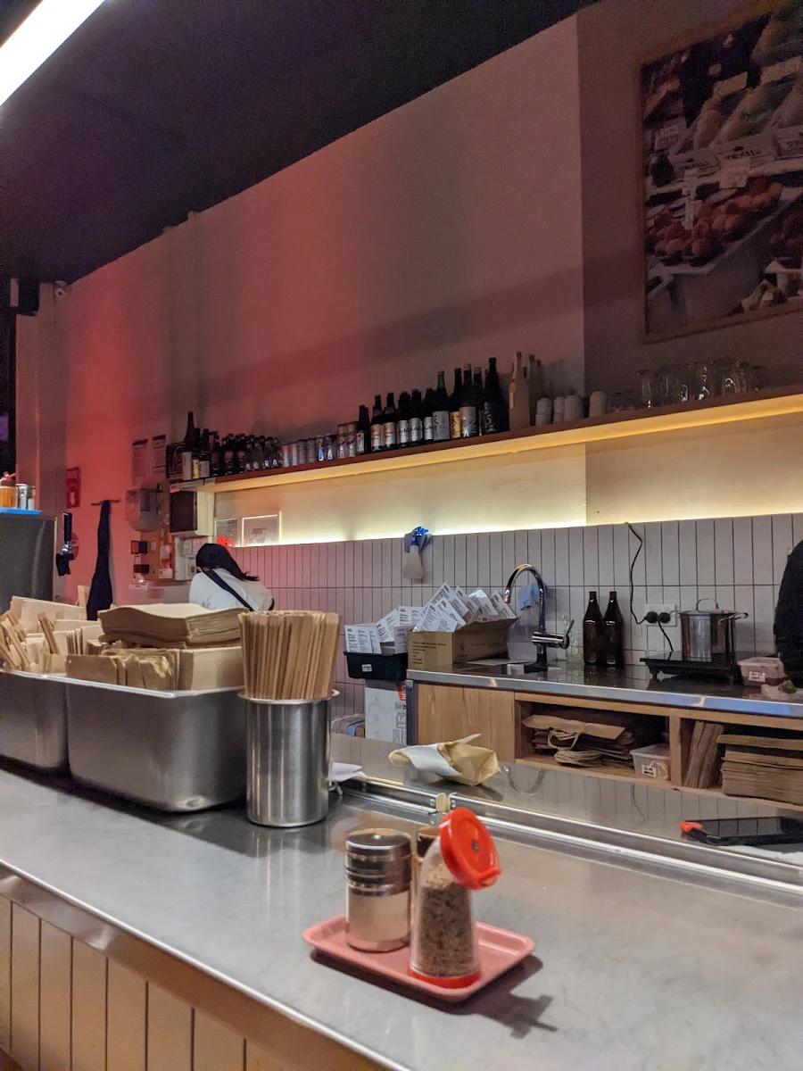 Vibe, Shop Ramen Preston