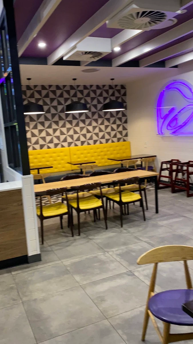 Vibe, Taco Bell Altona North