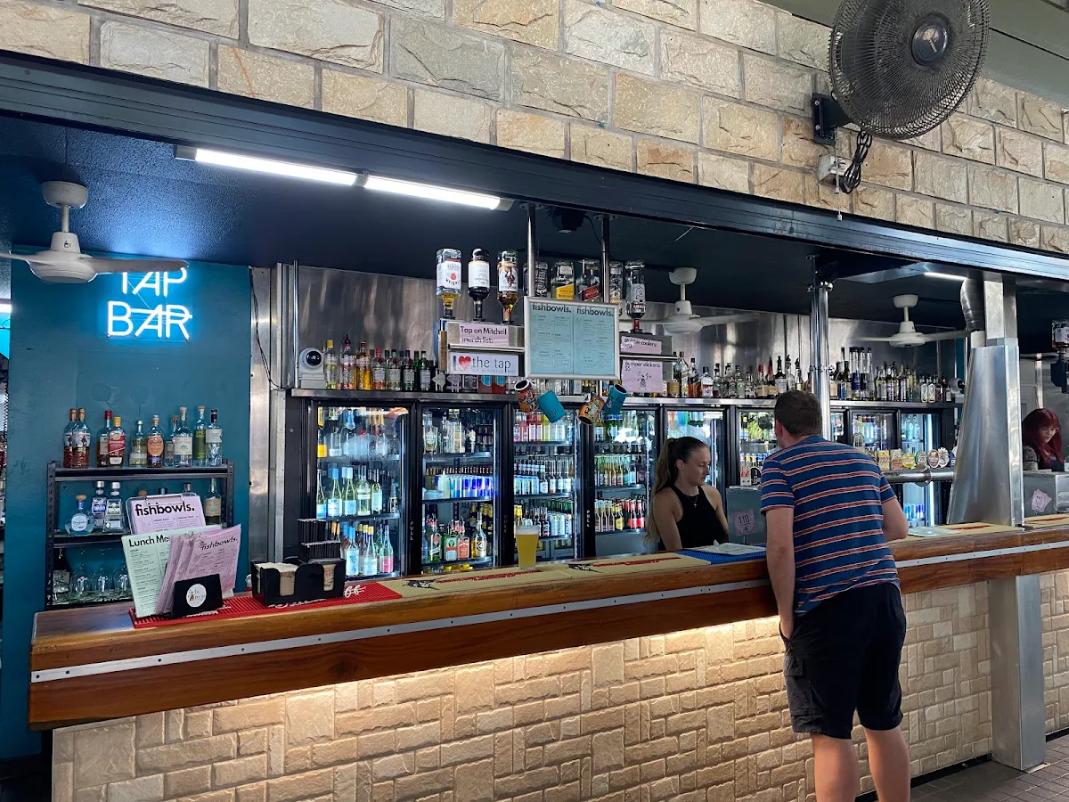 Vibe, The Tap