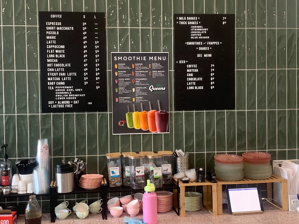 Menu, Queens Bodega