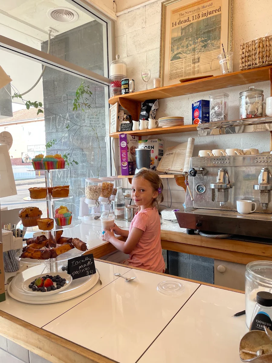 Vibe, Hope Coffee & Sandwiches