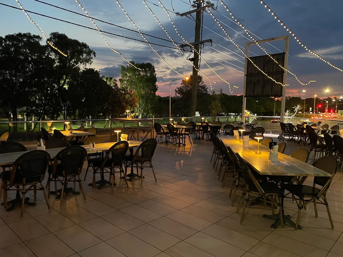 Vibe, The Victoria Tavern