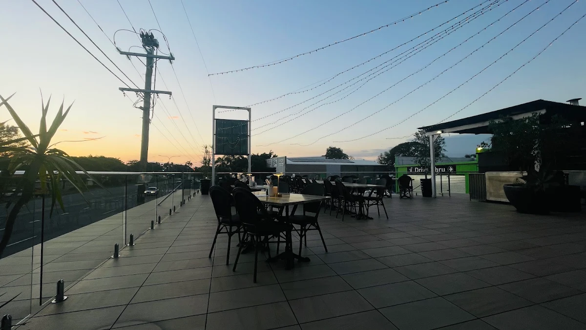 Vibe, The Victoria Tavern