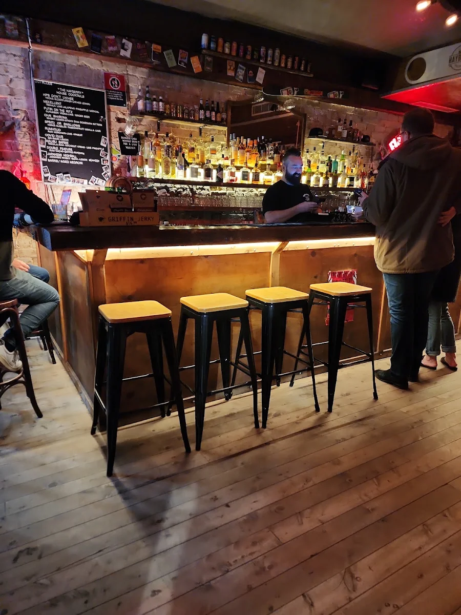 Vibe, The Hayberry Diner & Bar