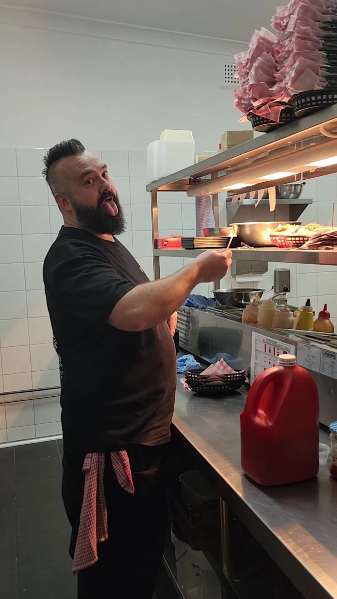 Vibe, The Hayberry Diner & Bar