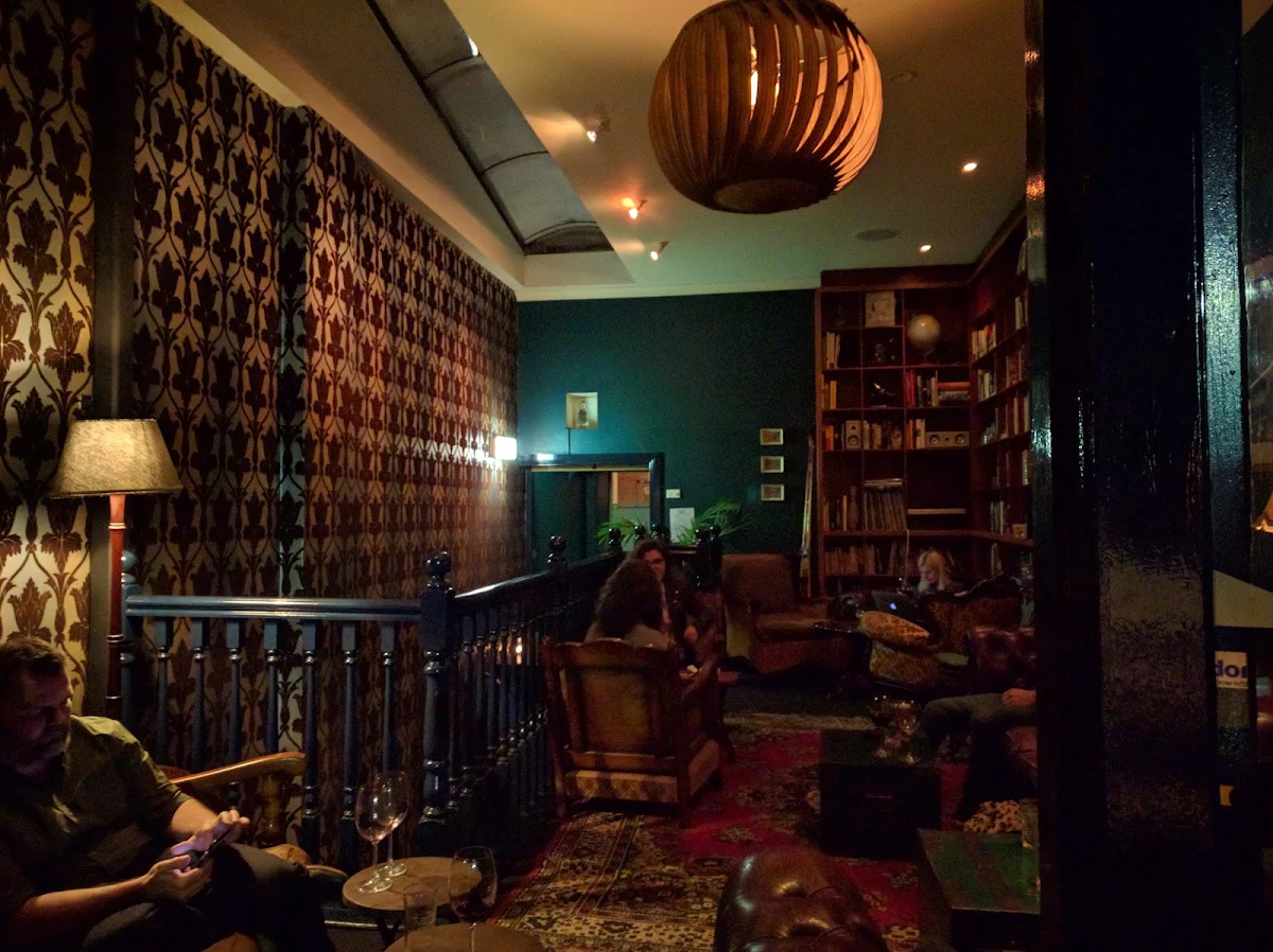 Vibe, The Temperance Society