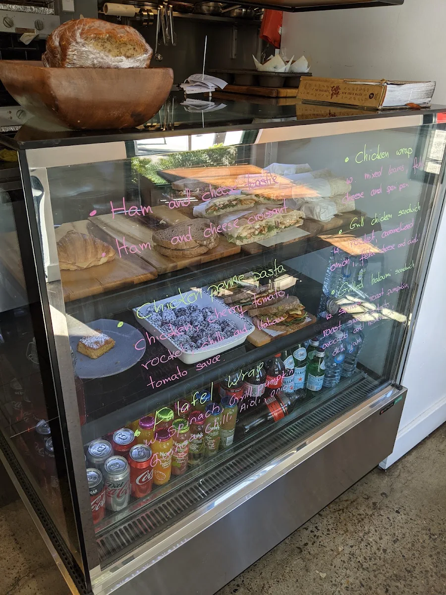 Vibe, The Local Press Lilyfield