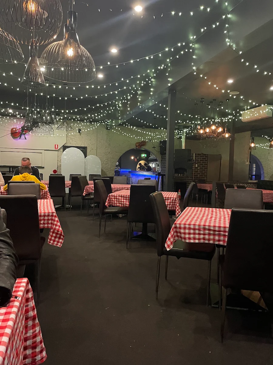 Vibe, Balkan Express Adelaide