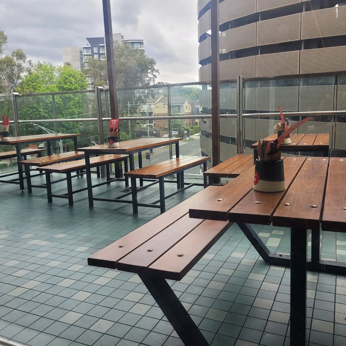 Vibe, Grill'd Burgers - Eastland