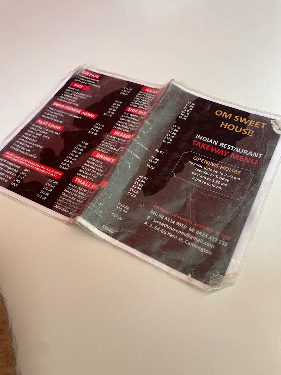 Menu, Om Sweet & Curry House