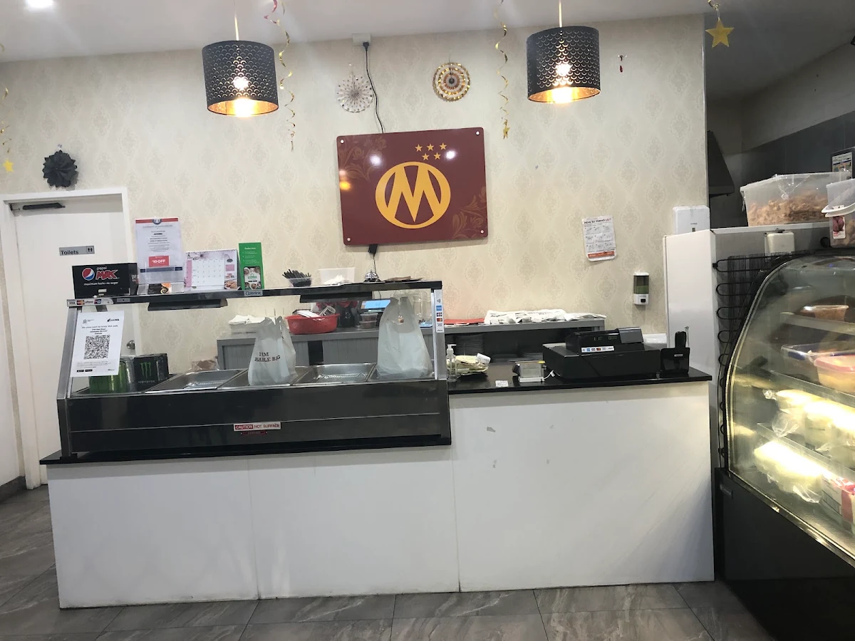 Vibe, Om Sweet & Curry House