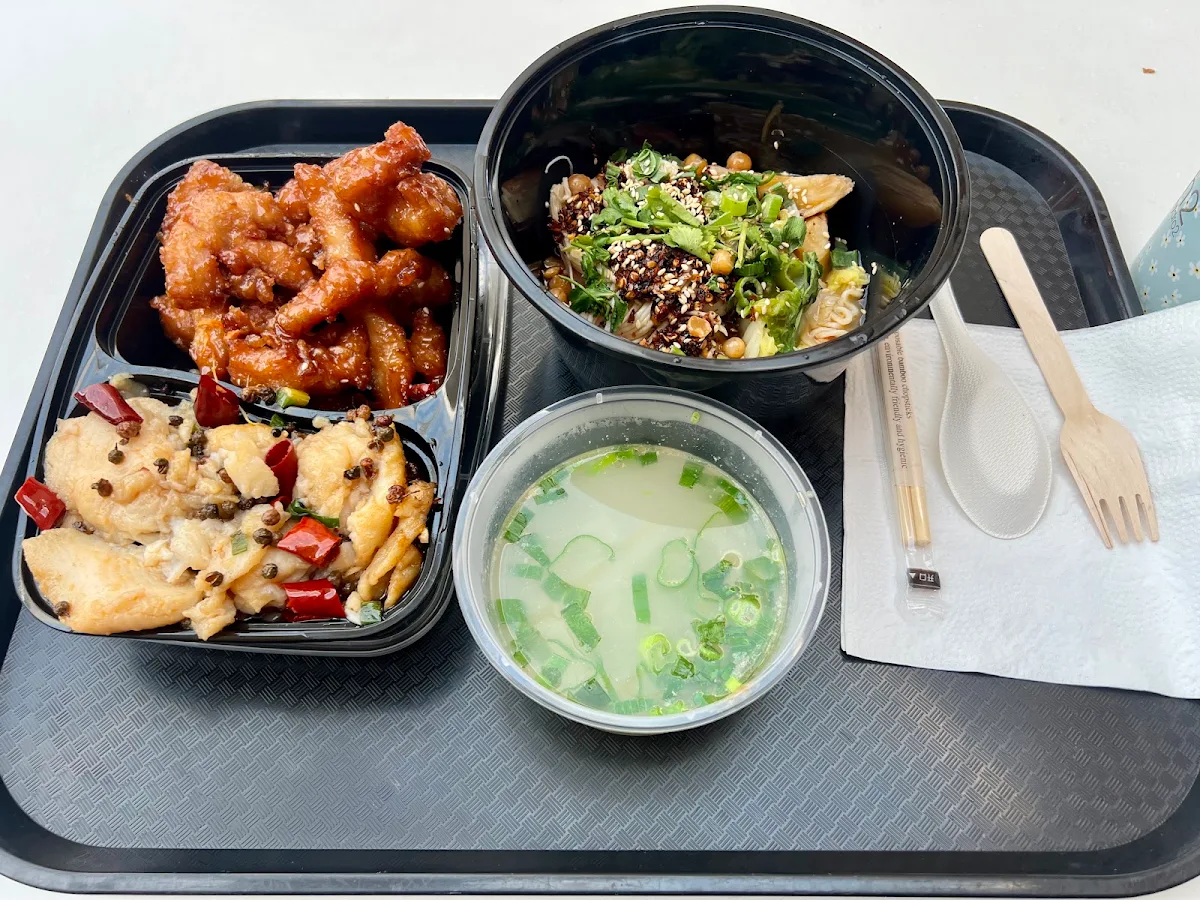 Food & drink, Alleyway Kitchen Highpoint | 小巷
