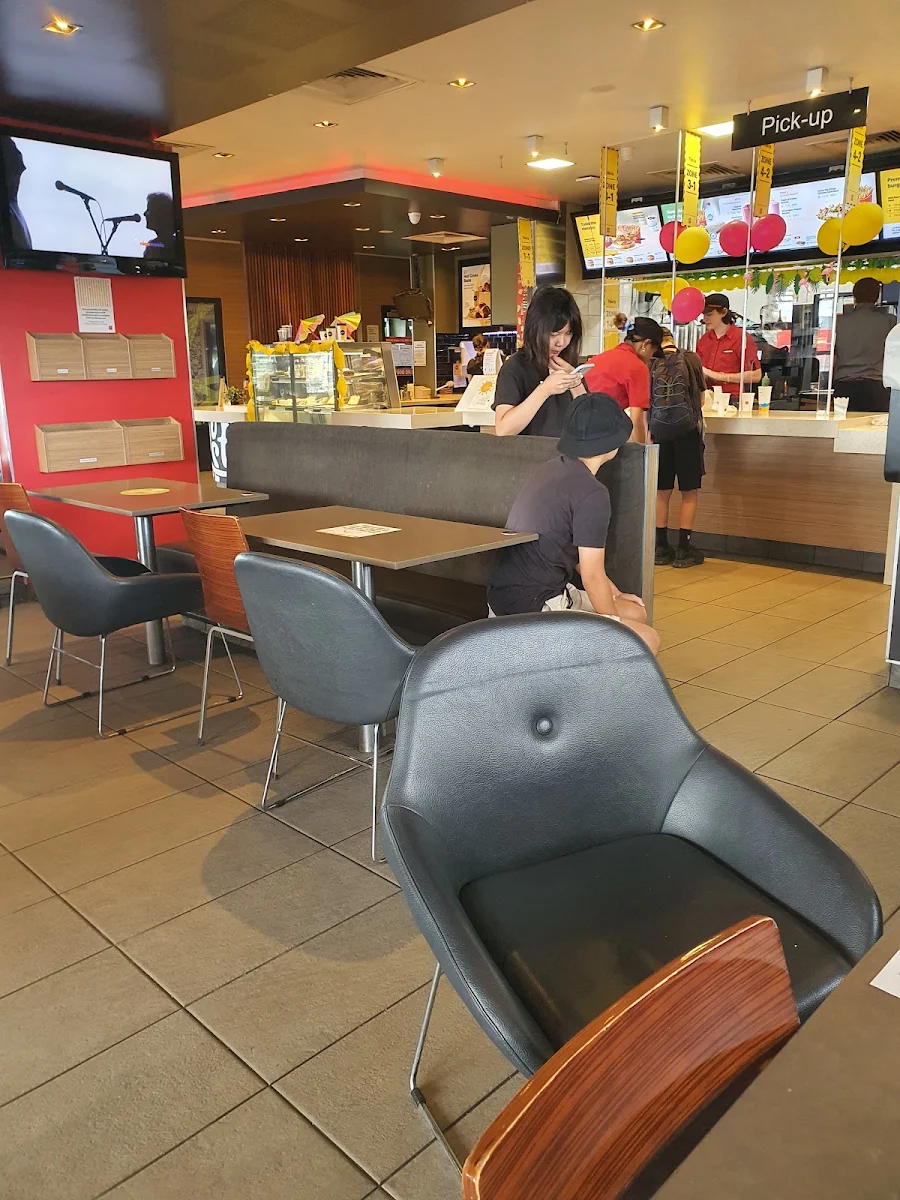 Vibe, McDonald's Warwick