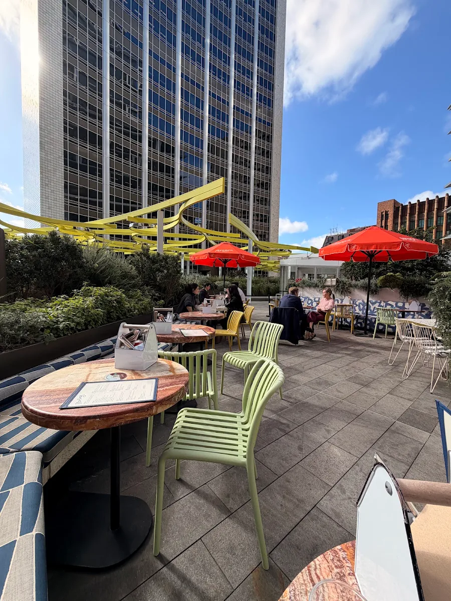 Vibe, Martinez — Restaurant, Terrace and Bar