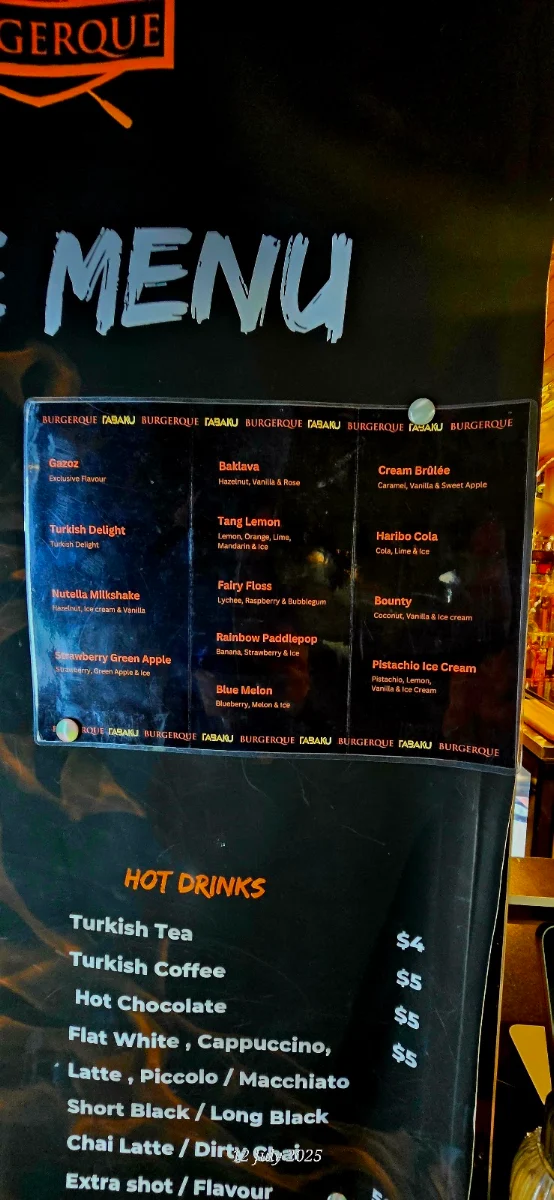 Menu, BurgerQue Minchinbury