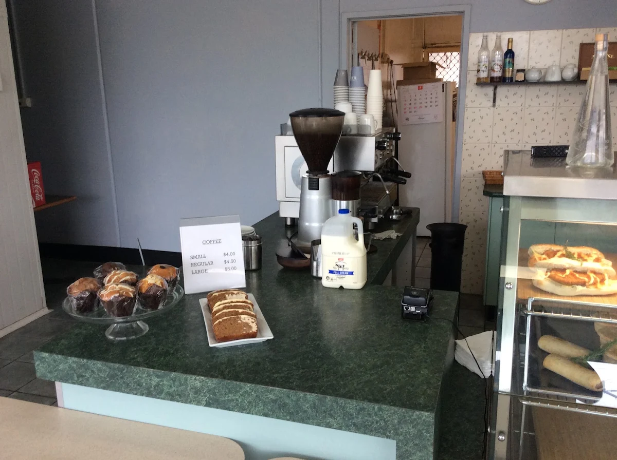 Vibe, Kelletts Cafe