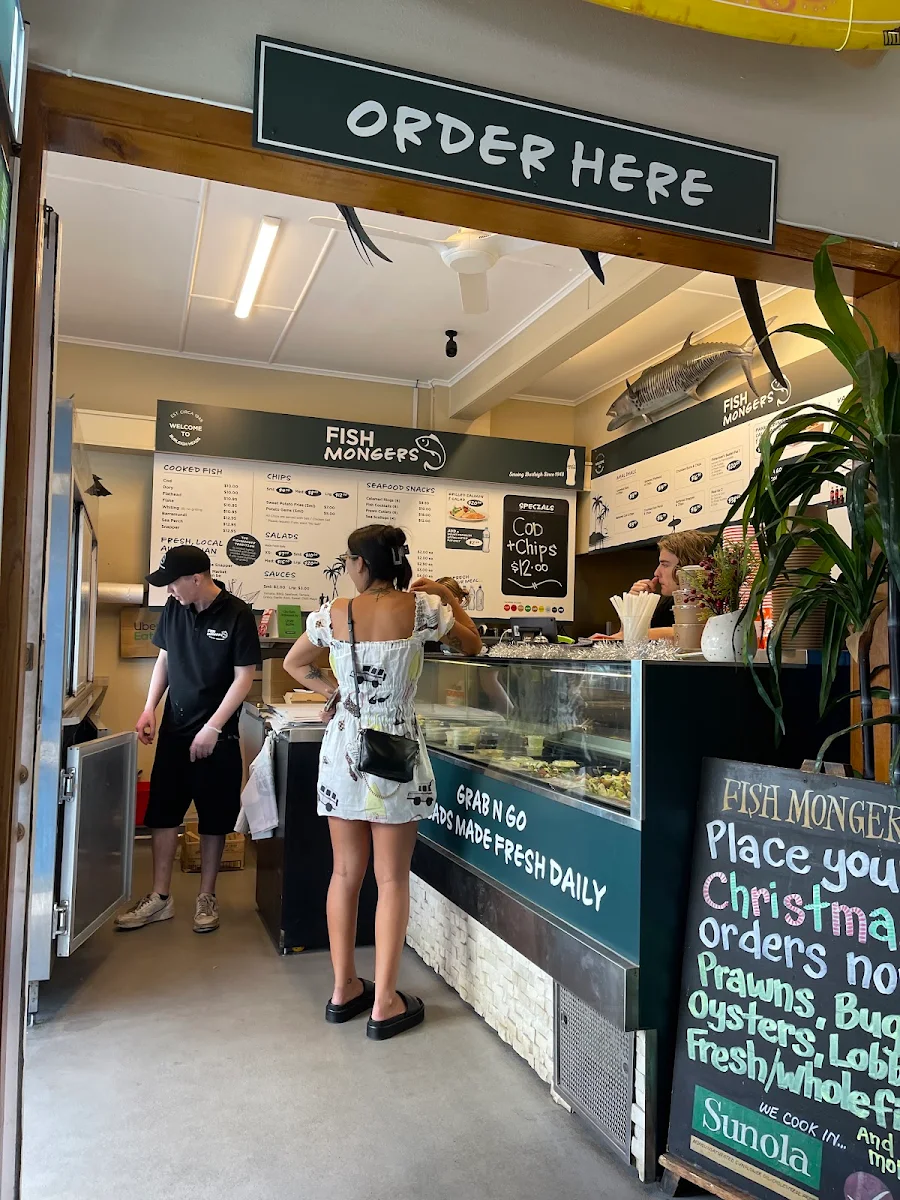 Menu, Burleigh Heads Fishmongers