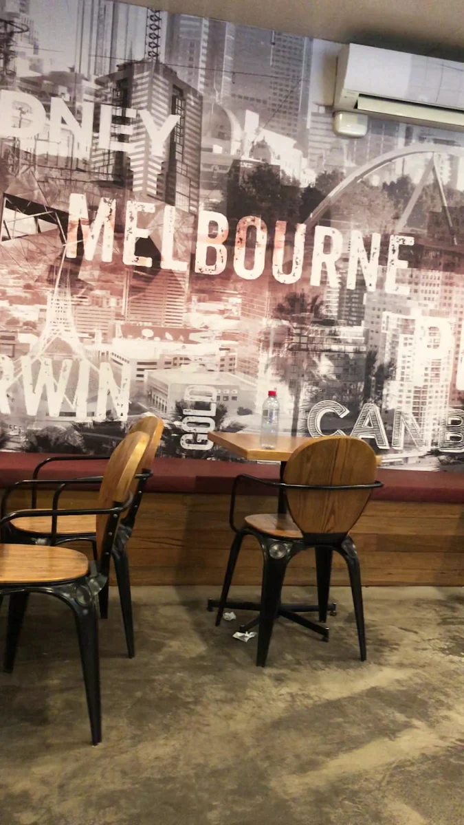 Vibe, Kebab Nation Watsonia