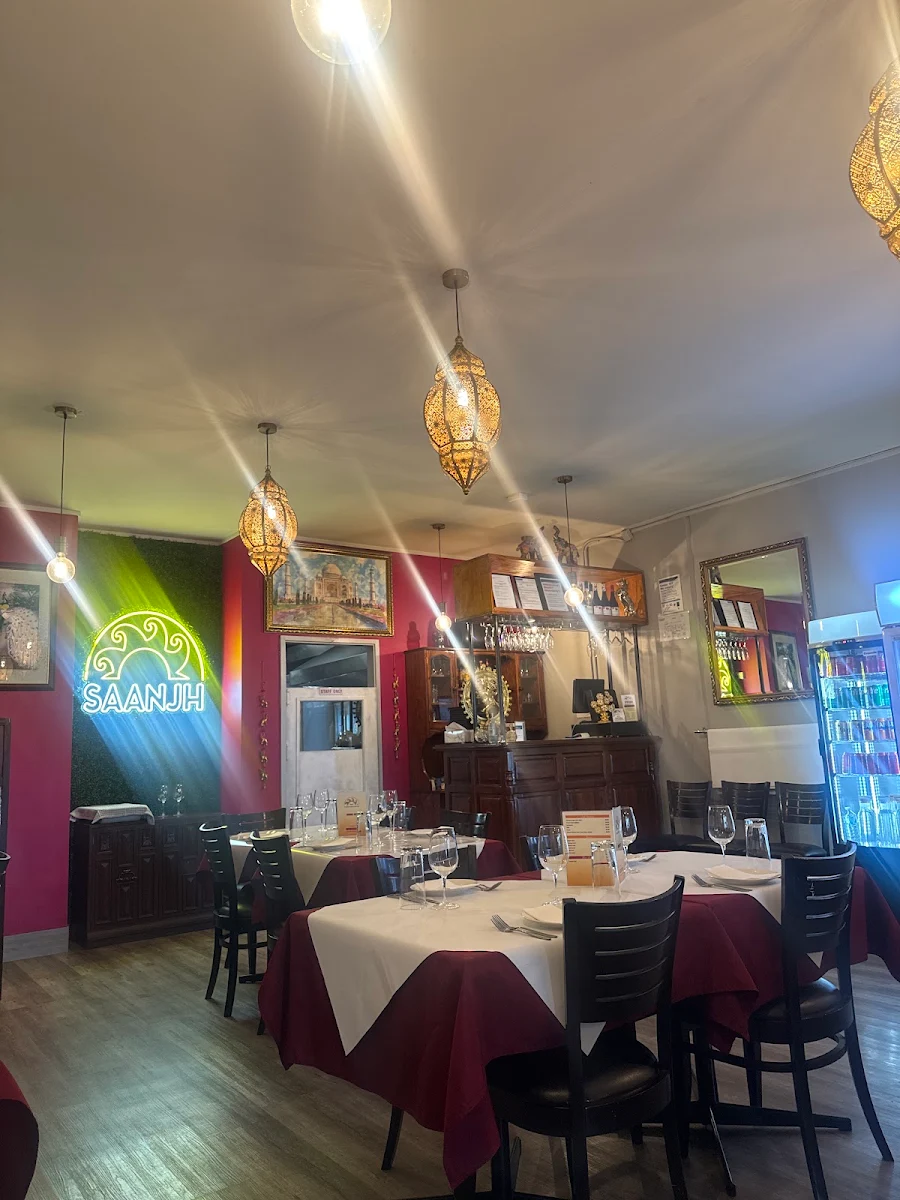 Vibe, SAANJH INDIAN RESTAURANT