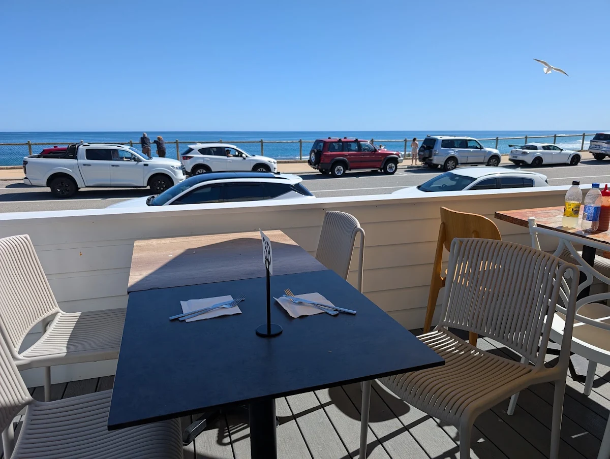 Vibe, Yanchep Beach Lagoon Cafe