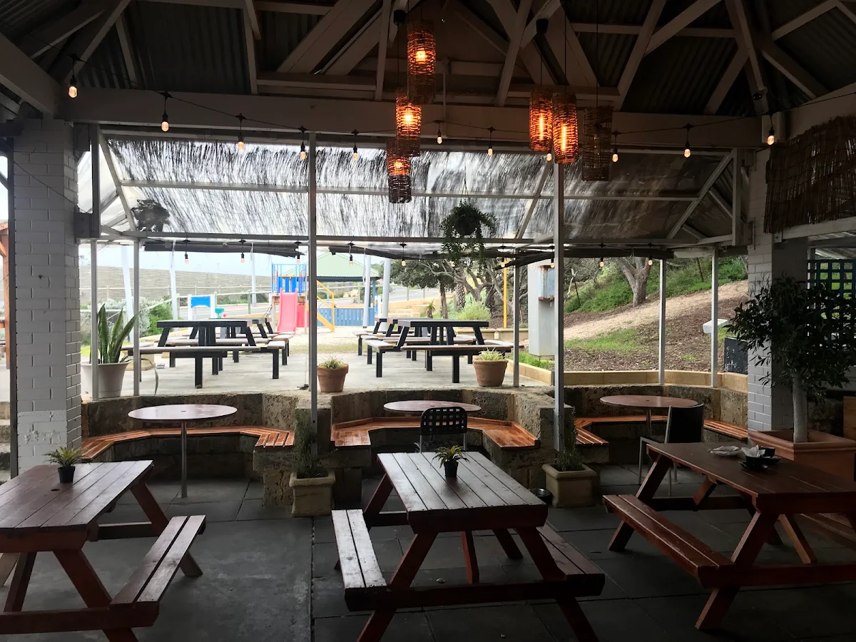 Vibe, Yanchep Beach Lagoon Cafe