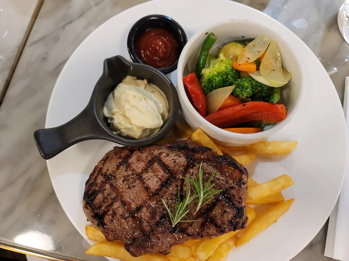 Food & drink, Nate's Restaurant and Bar
