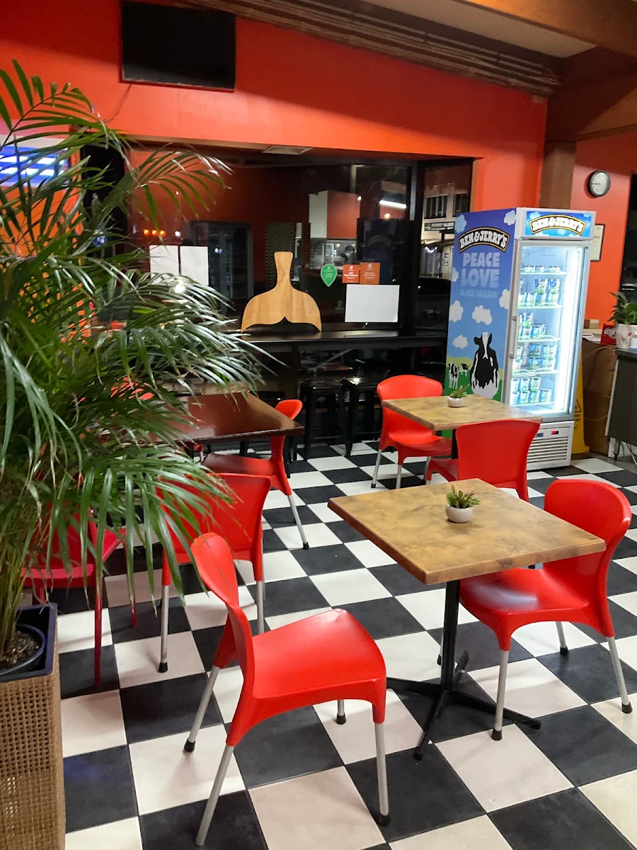 Vibe, Xpress Gourmet Pizza & Pasta Cowes