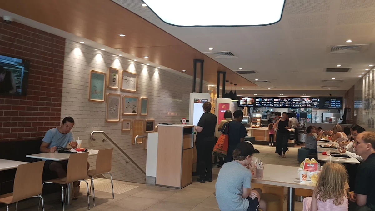 Vibe, McDonald's Gordon