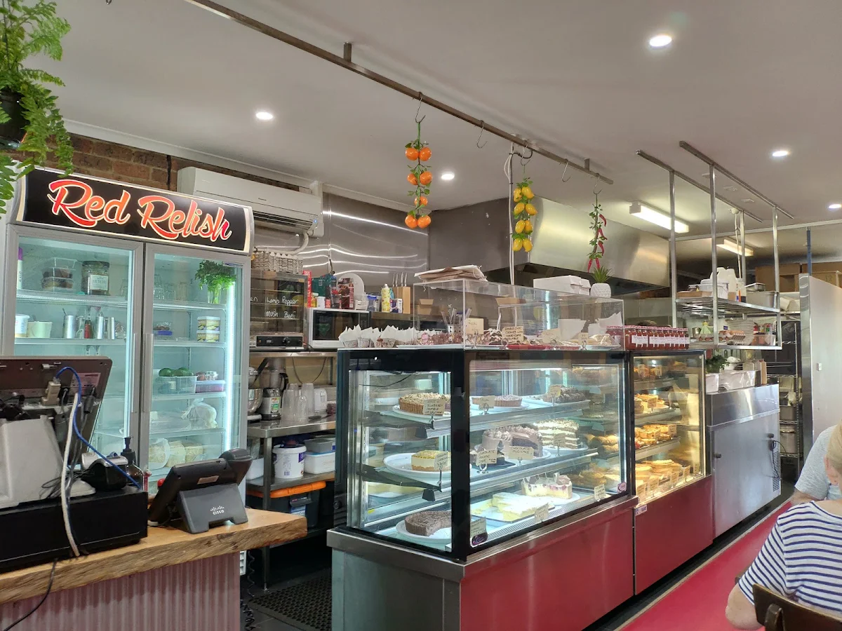 Vibe, Red Relish Cafe