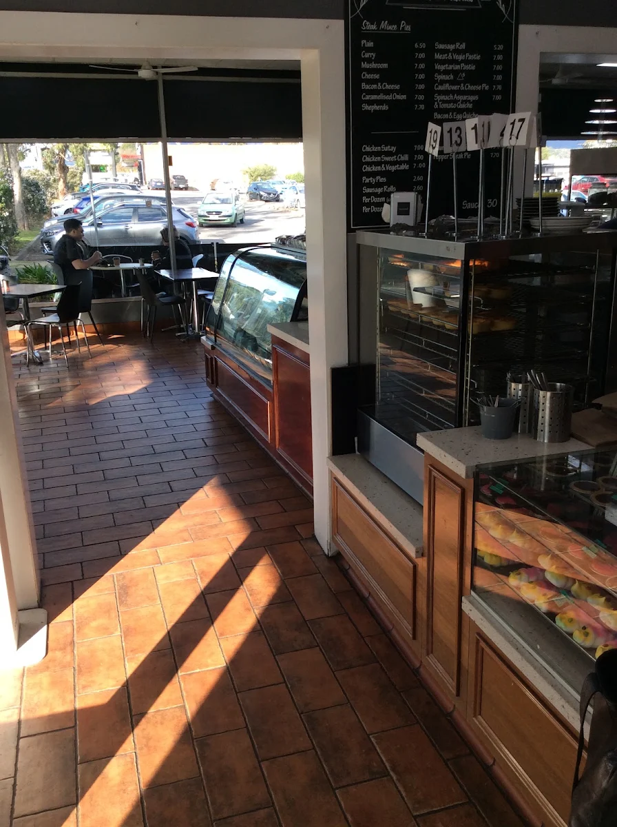Menu, Allans Bakery & Cakes