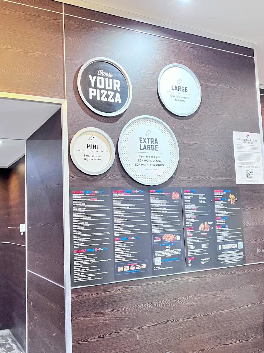 Menu, Domino's Pizza Carlton (VIC)