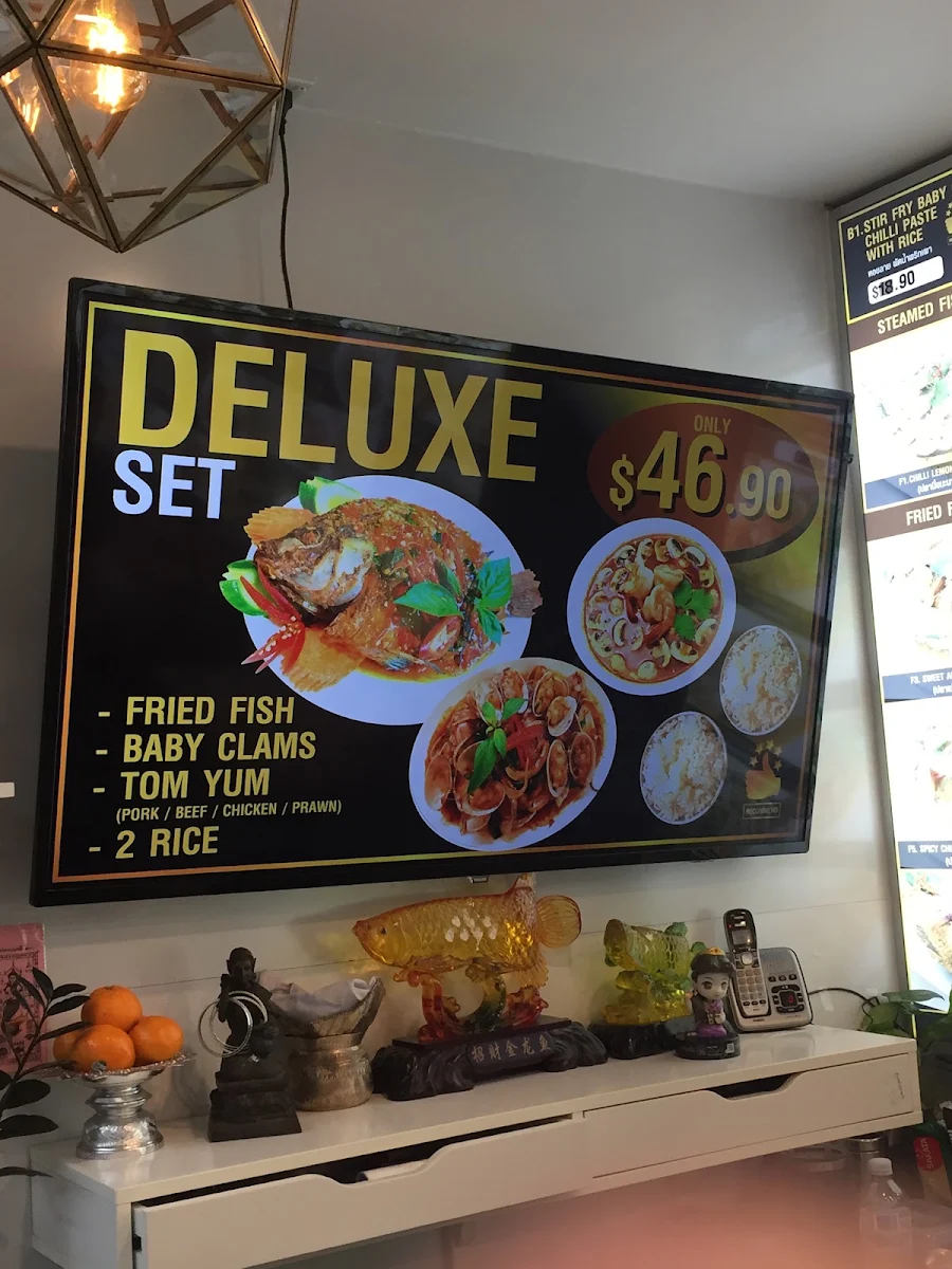 Menu, Yummy Thai Food